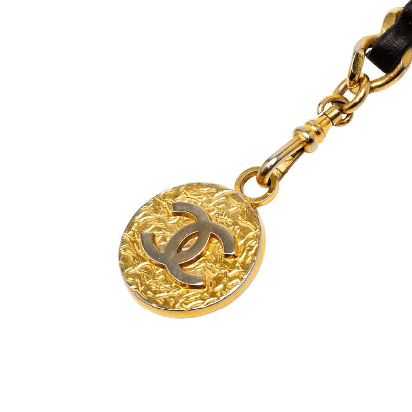 Chanel Leather Woven Gold Plated CC Medallion Chain Belt Gold Metal Good condition - Front View