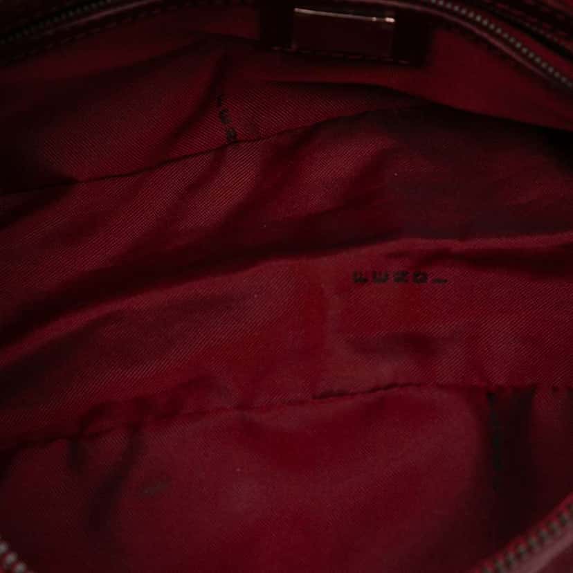 Fendi Zucchino Canvas Shoulder Bag Red Canvas Good condition - Model View
