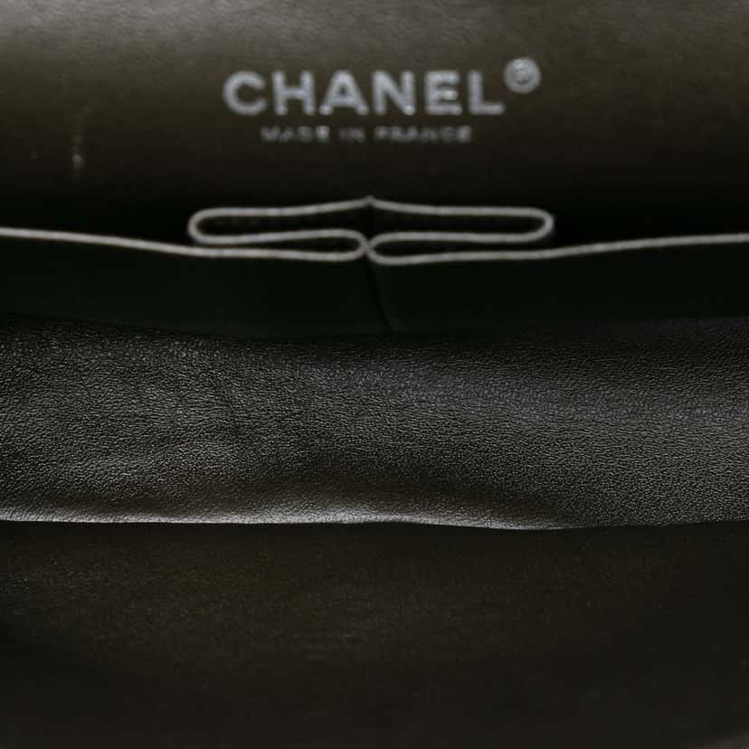 Chanel Medium Classic Tricolor Lambskin Double Flap Black Leather Very good condition - Model View