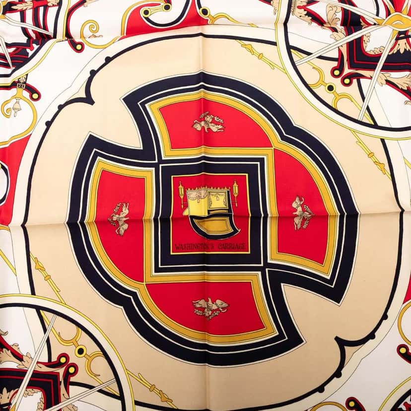 Hermès Washingtons Carriage Silk Scarf 90 Red Silk Very good condition - Model View
