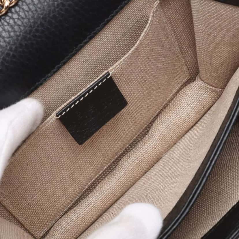 Gucci Small Dollar Calfskin Interlocking G Crossbody Black Leather Good condition - Inside View