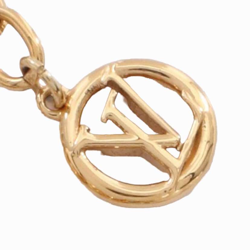 Louis Vuitton Gold Plated My LV Pearl Necklace Gold Metal Good condition - Model View