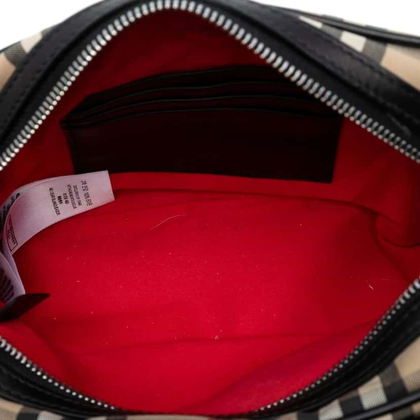 Burberry House Check Canvas Paddy Crossbody Brown Canvas Good condition - Model View
