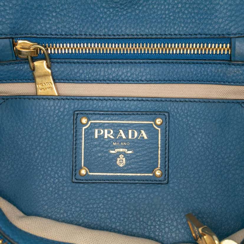 Prada Vitello Daino Tote Blue Leather Good condition - Box View