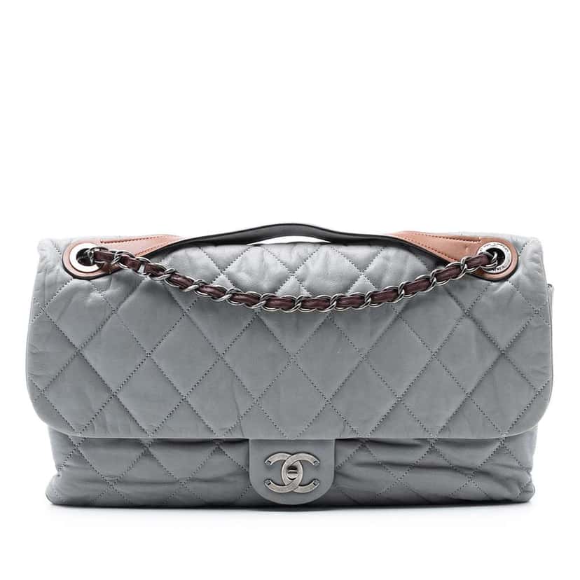 Chanel Jumbo Iridescent Calfskin In The Mix Flap Grey Leather Good condition - Front View