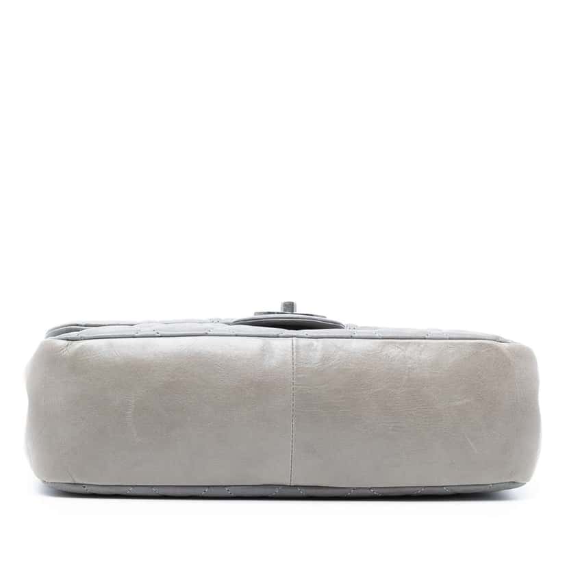 Chanel Jumbo Iridescent Calfskin In The Mix Flap Grey Leather Good condition - Inside View