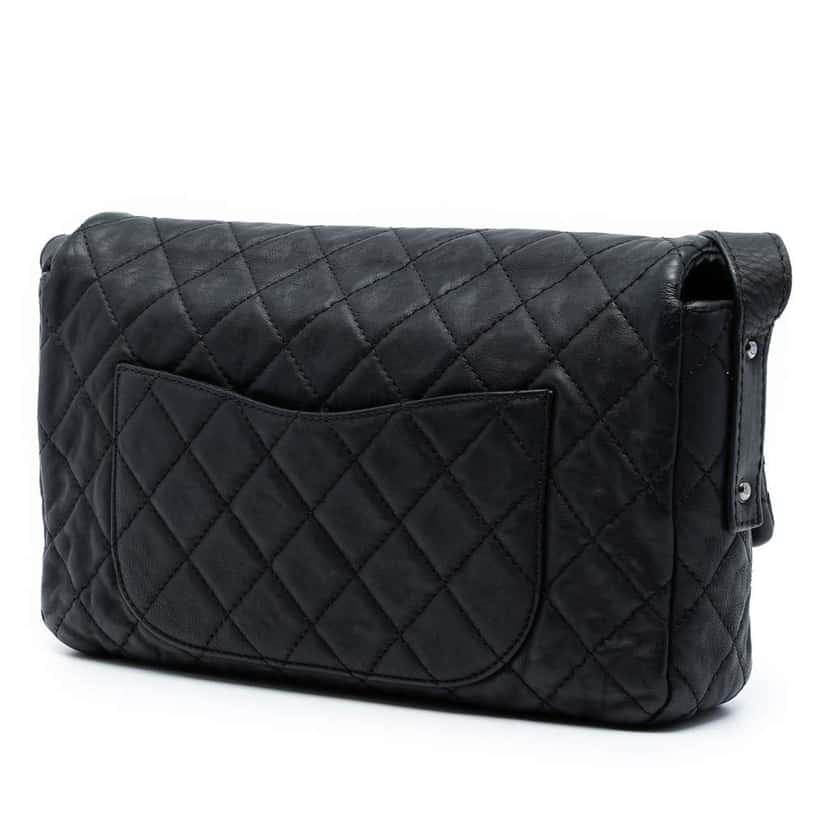 Chanel Quilted Calfskin Reissue 2.55 Easy Messenger Flap Black Leather Good condition - Back View