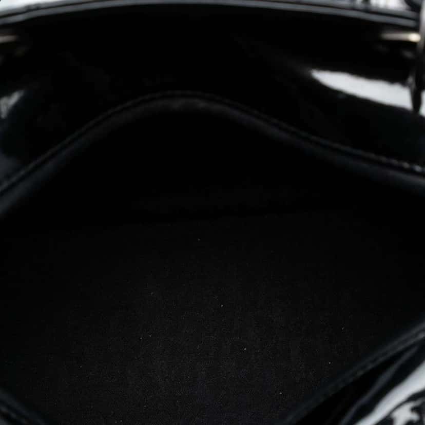 Dior Medium Patent Cannage Lady Dior Black Leather Good condition - Model View