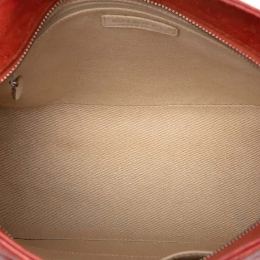 Chanel Caviar Medallion Tote Red Leather Very good condition - Model View