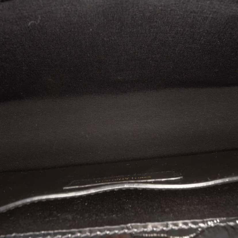 Saint Laurent Medium Croc Embossed Leather Kate Tassel Crossbody Black Leather Good condition - Model View