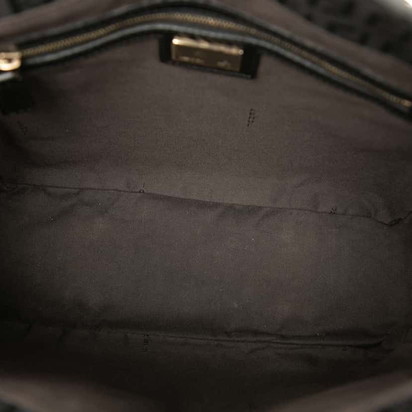 Fendi Zucchino Canvas Tote Black Canvas Very good condition - Model View