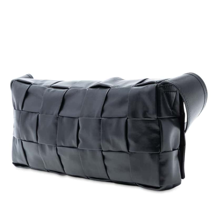 Bottega Veneta Stretch Paper Calfskin Intrecciato Cassette Crossbody Black Leather Good condition - Back View