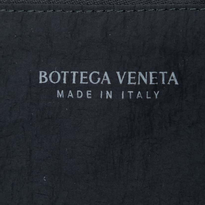 Bottega Veneta Stretch Paper Calfskin Intrecciato Cassette Crossbody Black Leather Good condition - Box View