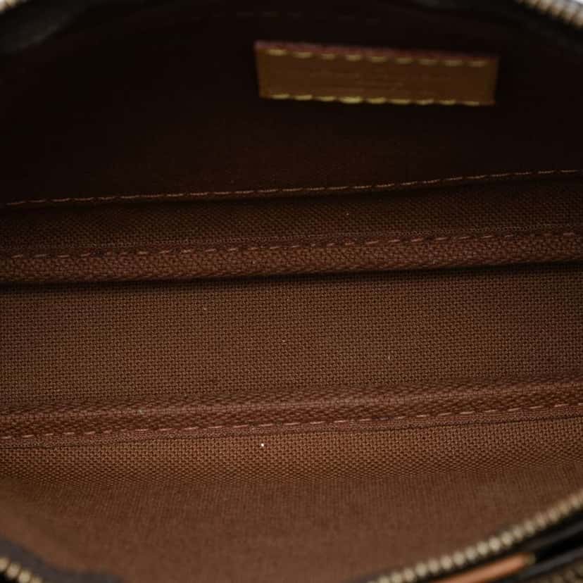 Louis Vuitton Monogram Multi Pochette Accessoires Brown Good condition - Model View