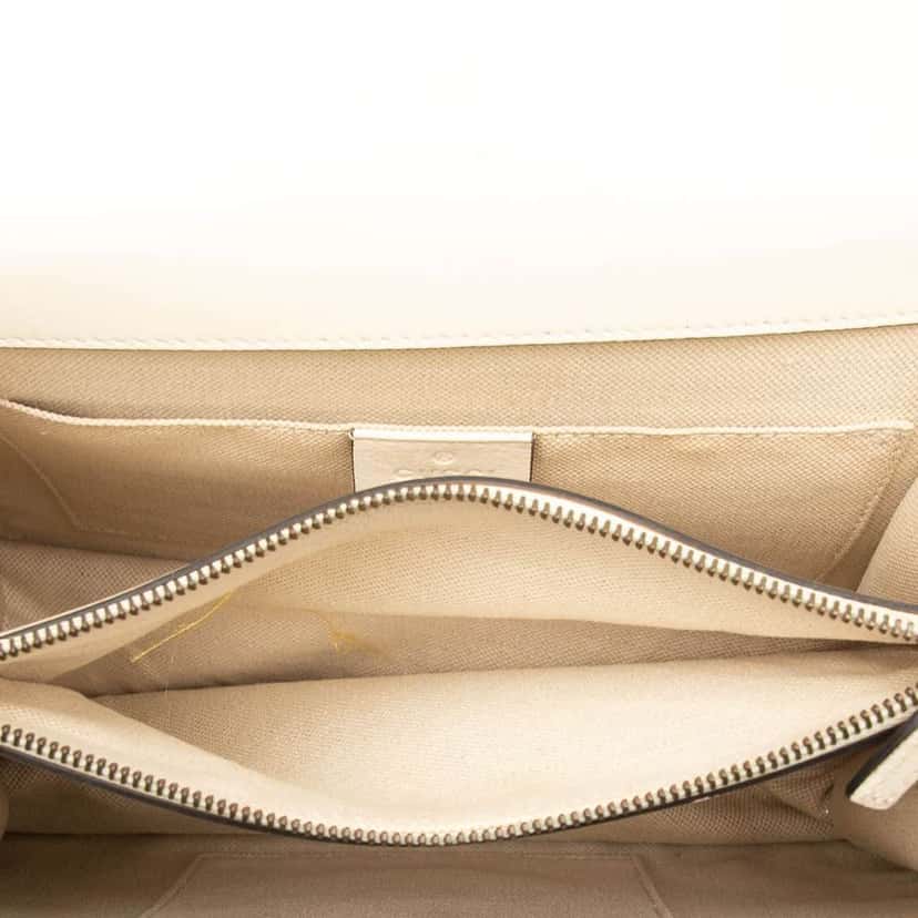 Gucci Medium Leather Bamboo Dionysus Web Satchel White Leather Very good condition - Model View