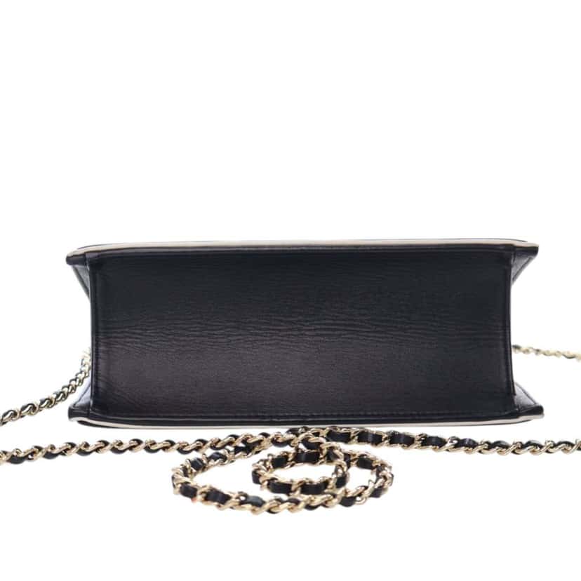 Chanel CC Bicolor Calfskin Square Frame Flap Black Leather Good condition - Box View