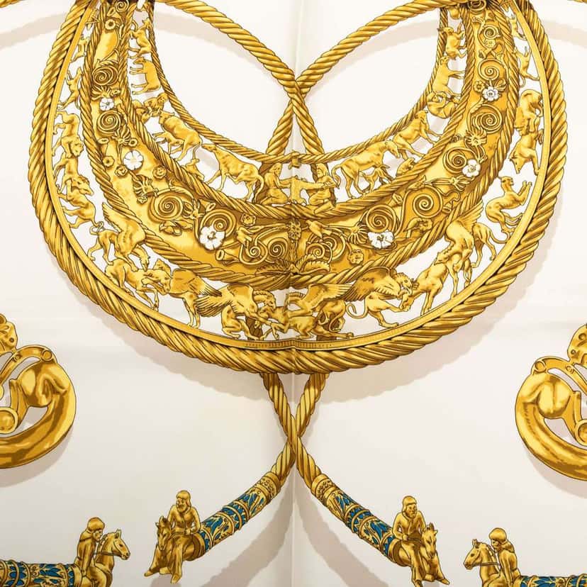 Hermès Les Cavaliers d Or Silk Scarf White Silk Good condition - Box View