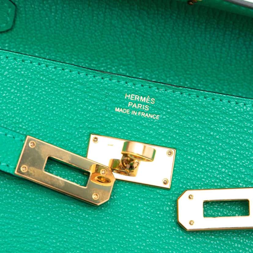 Hermès Chevre Mysore Kelly To Go Wallet Green Leather Good condition - Box View