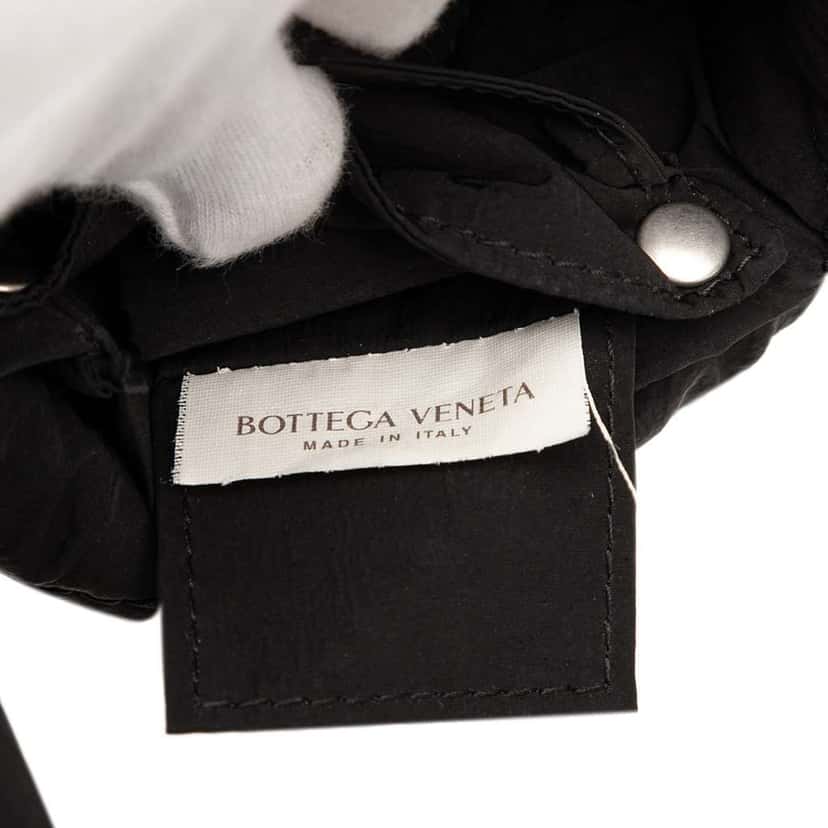 Bottega Veneta Candy Nylon Intrecciato Padded Tech Cassette Crossbody Black Very good condition - Box View