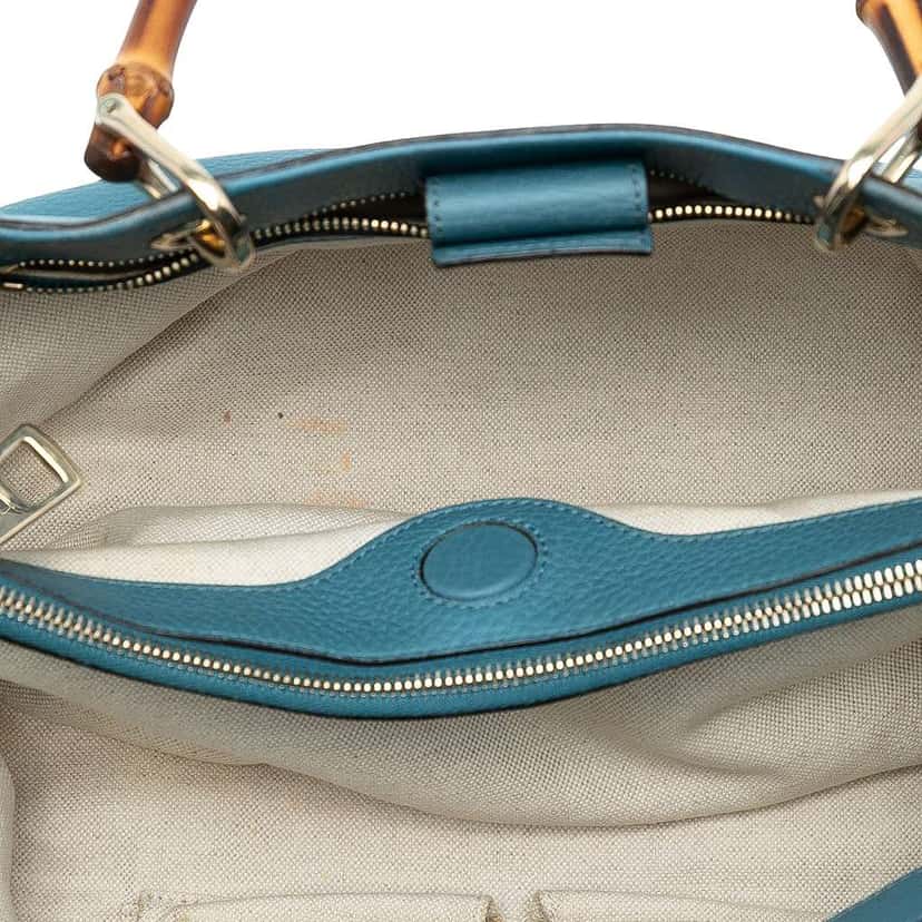 Gucci Medium Calfskin Bamboo Shopper Satchel Blue Leather Good condition - Model View
