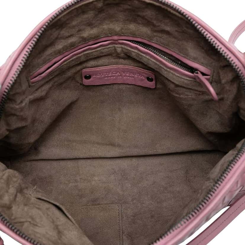 Bottega Veneta Nappa Intrecciato Nodini Crossbody Pink Leather Good condition - Model View