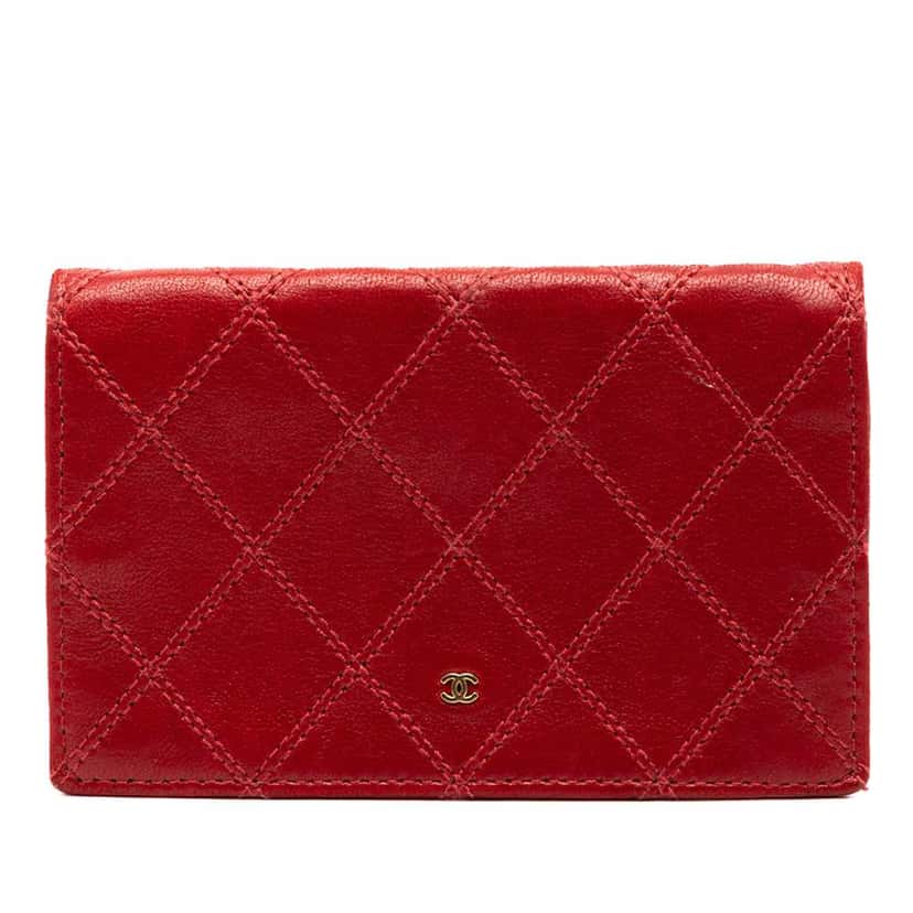 Chanel CC Quilted Calfskin Double Stitch Bifold Wallet Red Leather Good condition - Front View