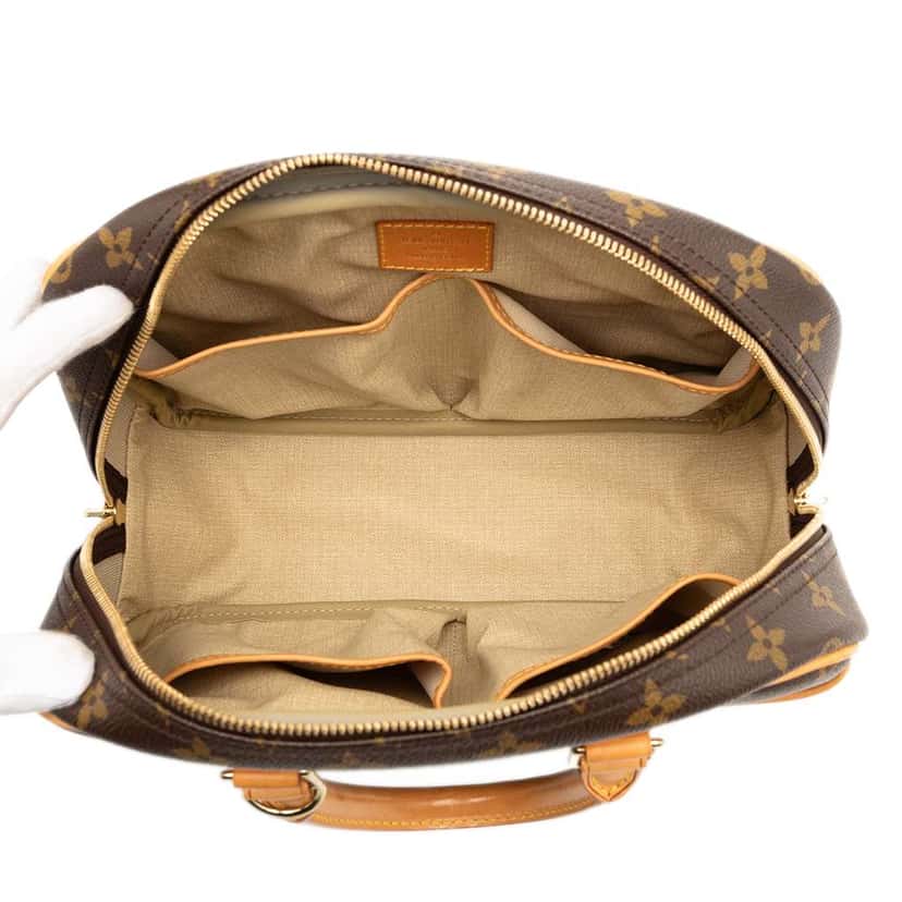 Louis Vuitton Monogram Trouville Brown Good condition - Model View