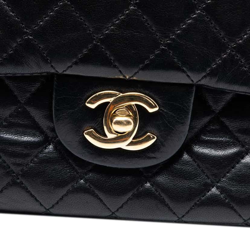Chanel Medium Classic Lambskin Valentines Heart Charms Single Flap Black Leather Good condition - Box View