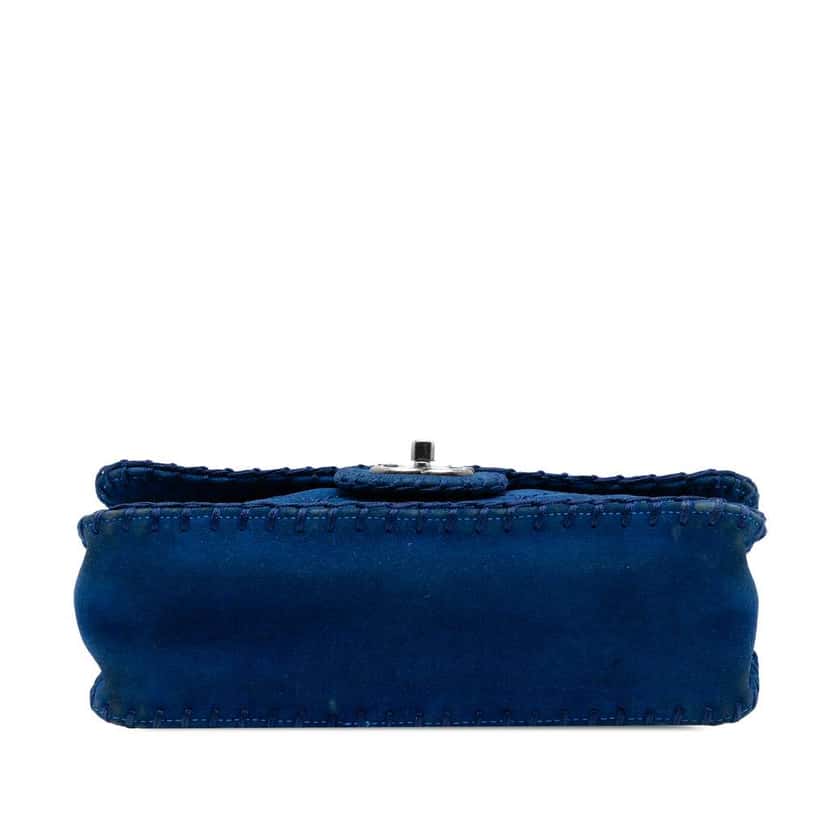 Chanel Medium Quilted Suede Whipstitch Single Flap Blue Leather Good condition - Inside View