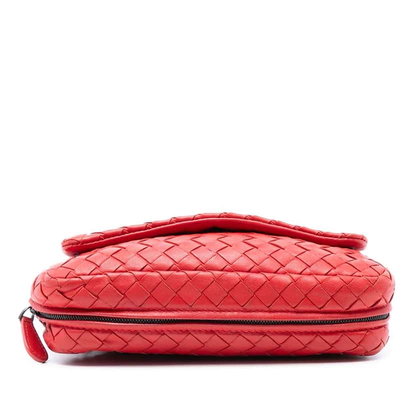 Bottega Veneta Mini Nappa Intrecciato Expandable Chain Flap Crossbody Red Leather Very good condition - Inside View
