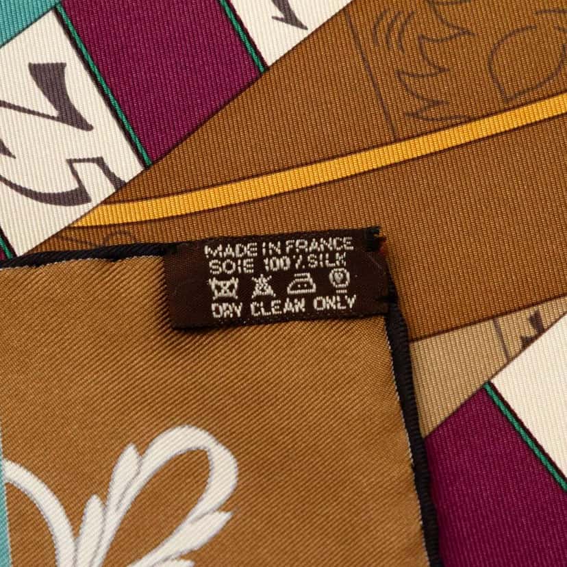 Hermès Astrologie Nouvelle Silk Scarf 90 Green Silk Good condition - Inside View