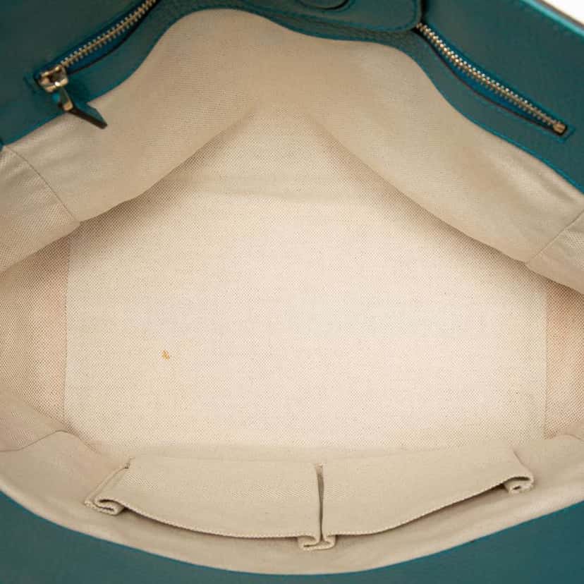 Gucci Medium Leather Swing Tote Blue Leather Very good condition - Model View