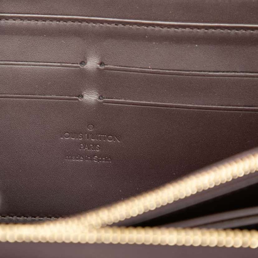 Louis Vuitton Monogram Vernis Zippy Long Wallet Purple Leather Good condition - Box View