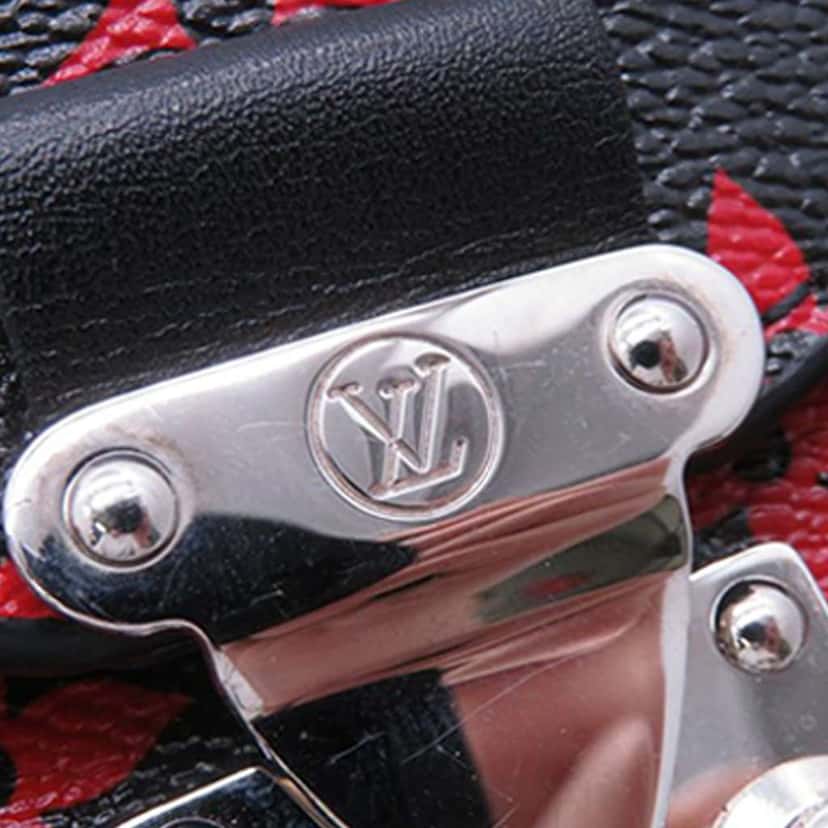 Louis Vuitton Monogram Infrarouge Pochette Metis Black Good condition - Box View