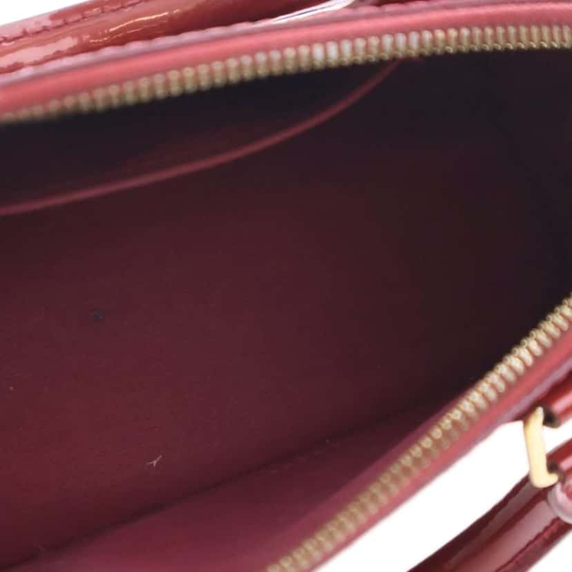Louis Vuitton Monogram Vernis Alma BB Red Leather Good condition - Model View