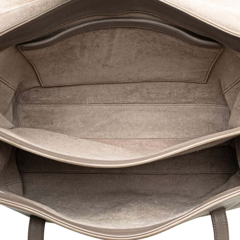 Celine Medium Leather Soft 16 Shoulder Bag Grey Leather Good condition - Model View