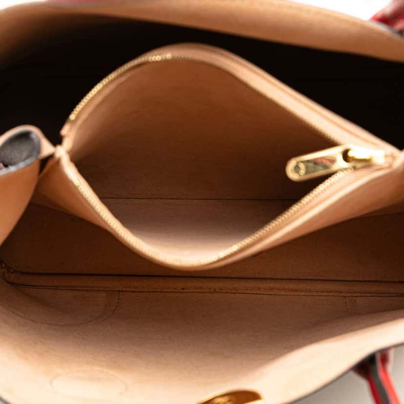 Louis Vuitton Monogram Flandrin Brown Good condition - Model View