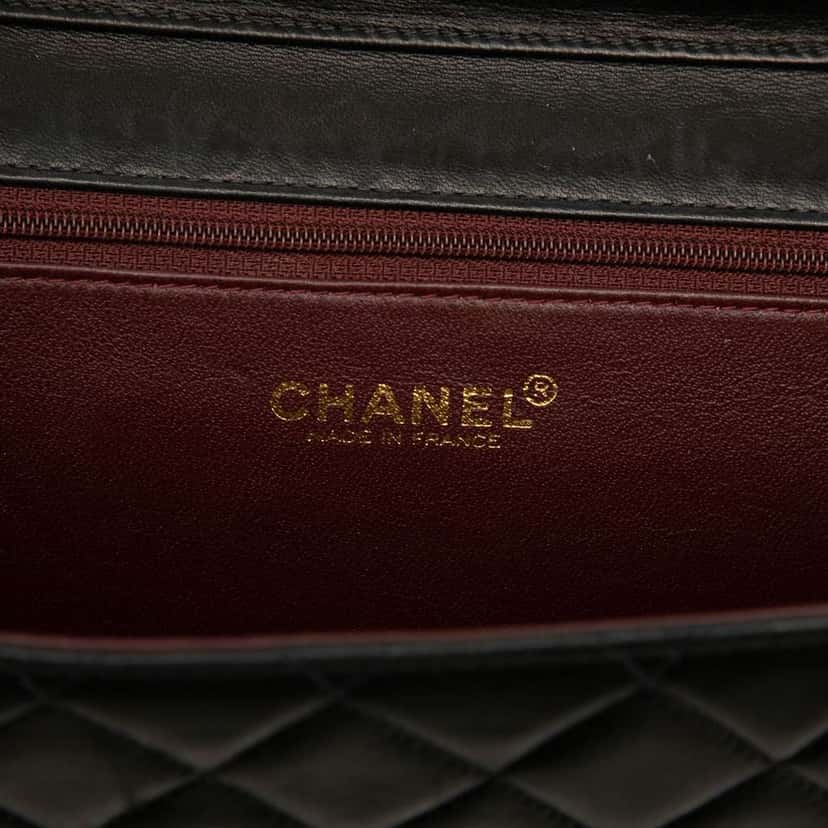 Chanel Small CC Quilted Lambskin Single Flap Black Leather Good condition - Box View