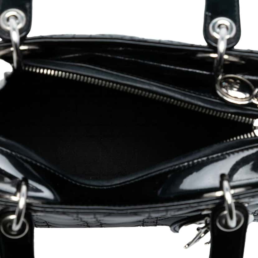 Dior Medium Patent Cannage Lady Dior Black Leather Good condition - Model View
