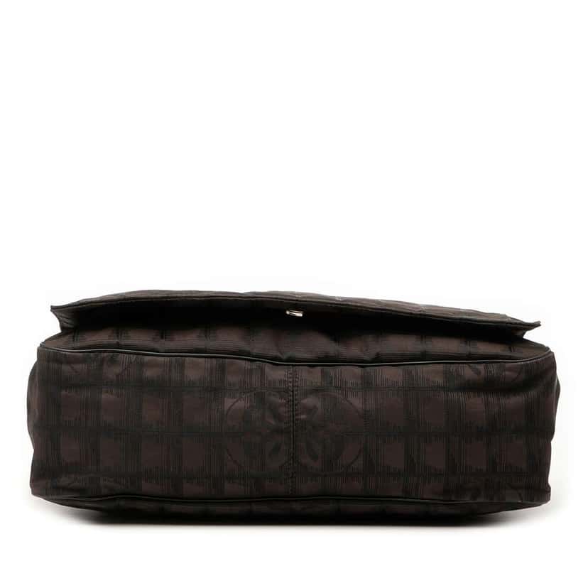 Chanel New Travel Line Nylon Messenger Brown Good condition - Inside View
