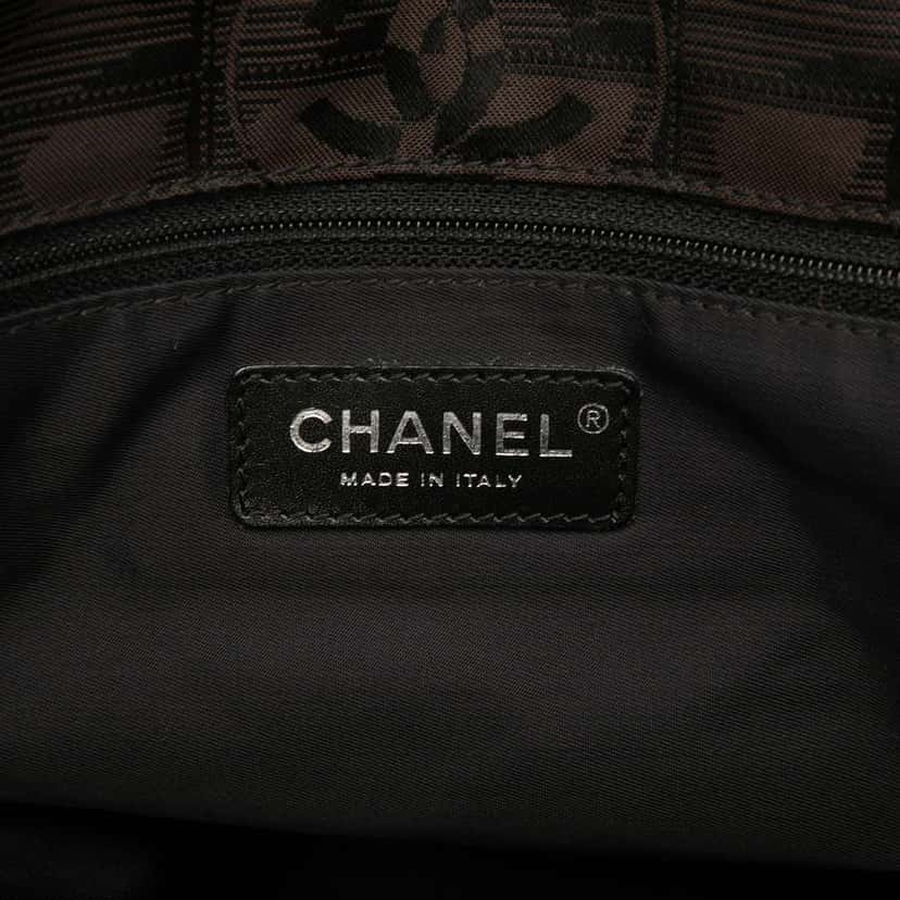 Chanel New Travel Line Nylon Messenger Brown Good condition - Box View
