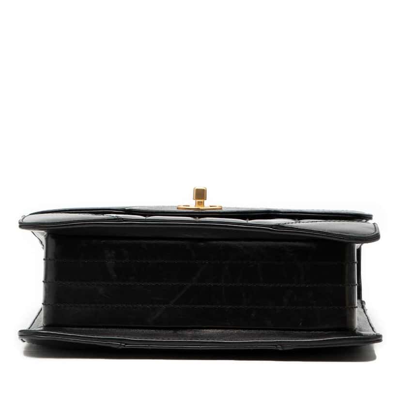 Chanel CC Chocolate Bar Patent and Lambskin Square Flap Black Leather Good condition - Inside View