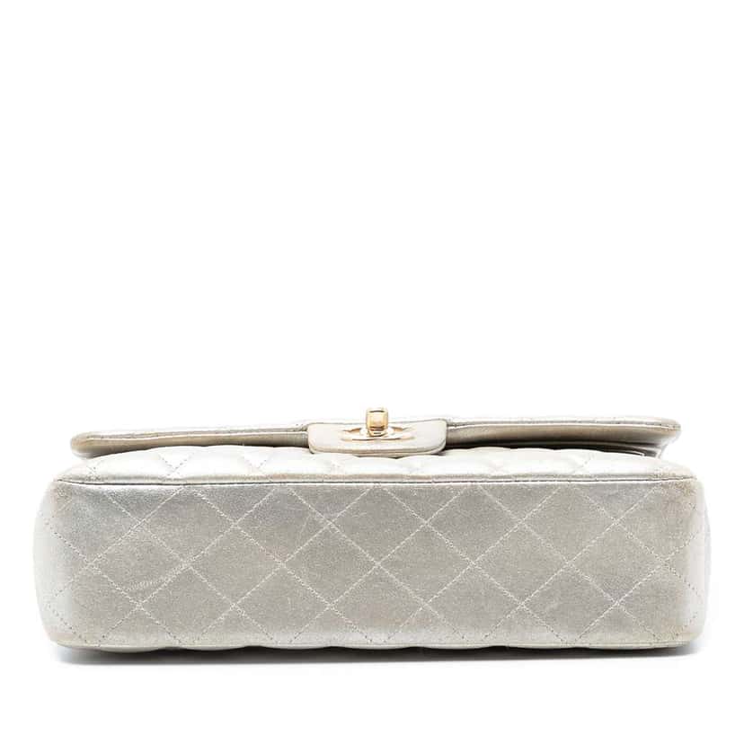 Chanel Medium Classic Iridescent Lambskin Double Flap Gold Leather Good condition - Inside View