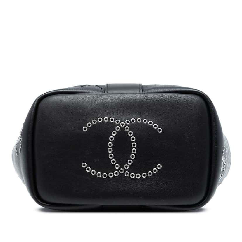 Chanel Small Perforated Calfskin Logo Eyelet Bucket Bag Black Leather Very good condition - Inside View