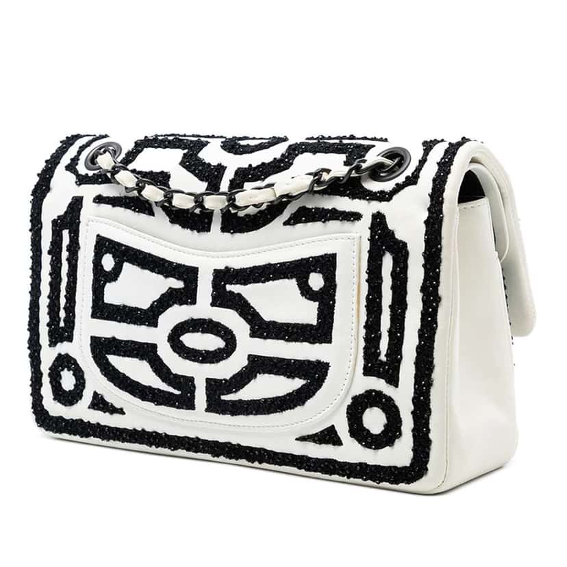 Chanel Medium Embroidered Lambskin Garden of Versailles Double Flap White Leather Good condition - Back View