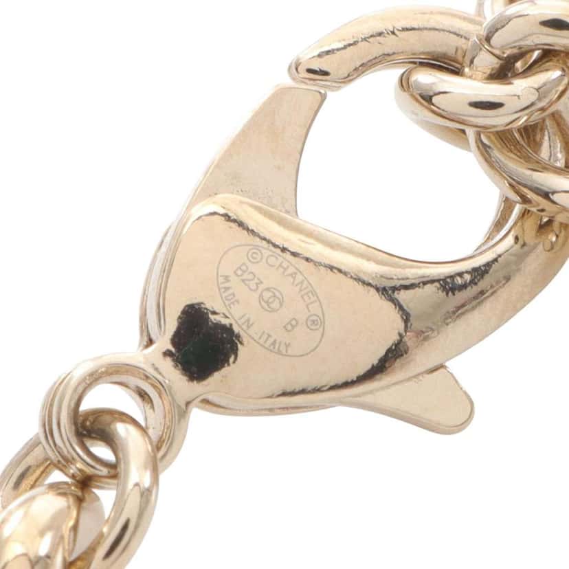 Chanel Gold Plated Crystal Star and Logo Pendant Necklace Gold Metal Good condition - Box View