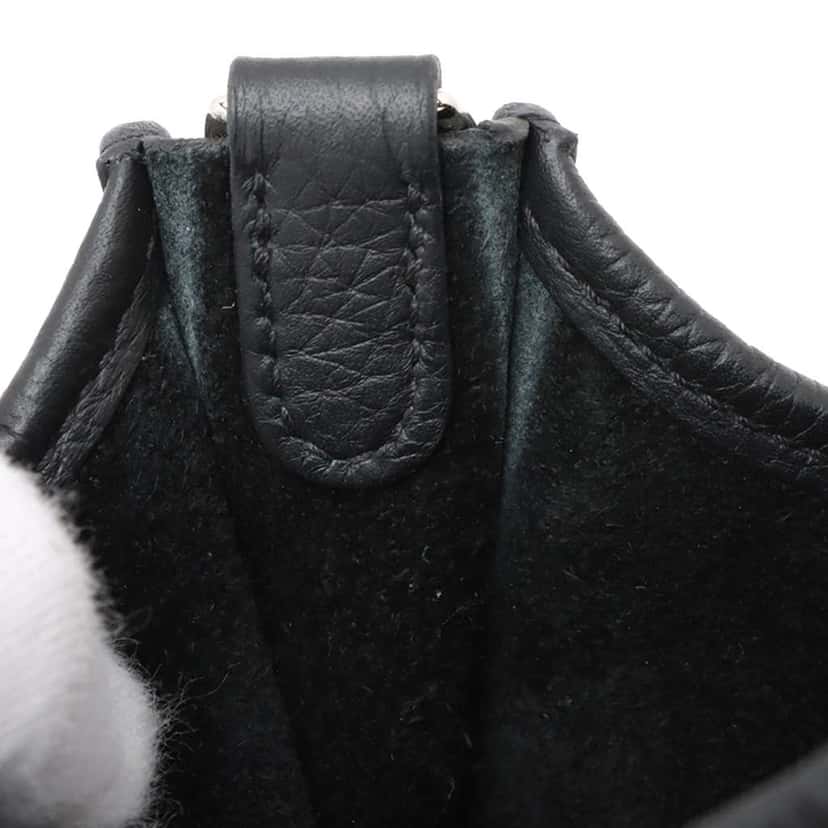 Hermès Clemence Evelyne TPM 16 Black Leather Good condition - Box View