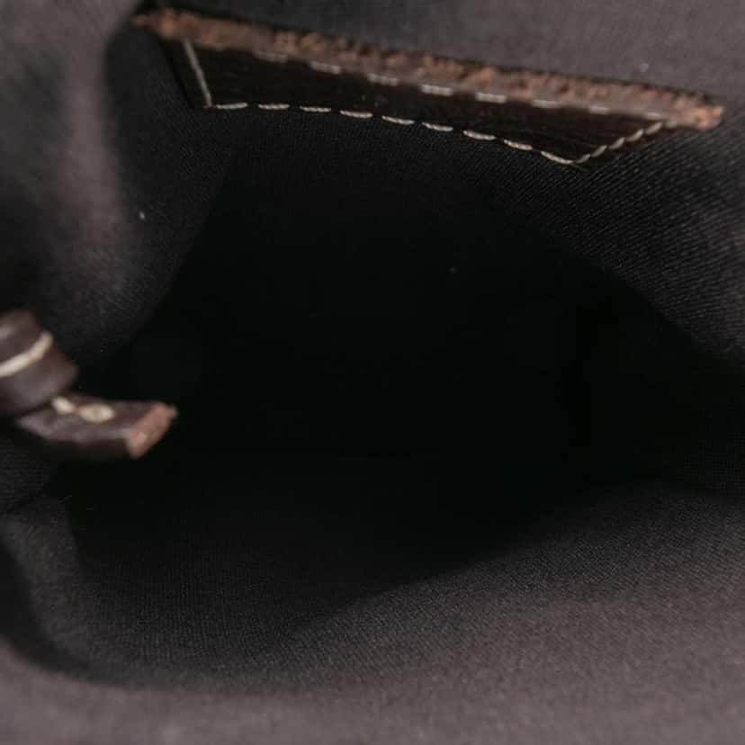 Louis Vuitton Monogram Mini Lin Pochette Cancun Brown Canvas Good condition - Model View