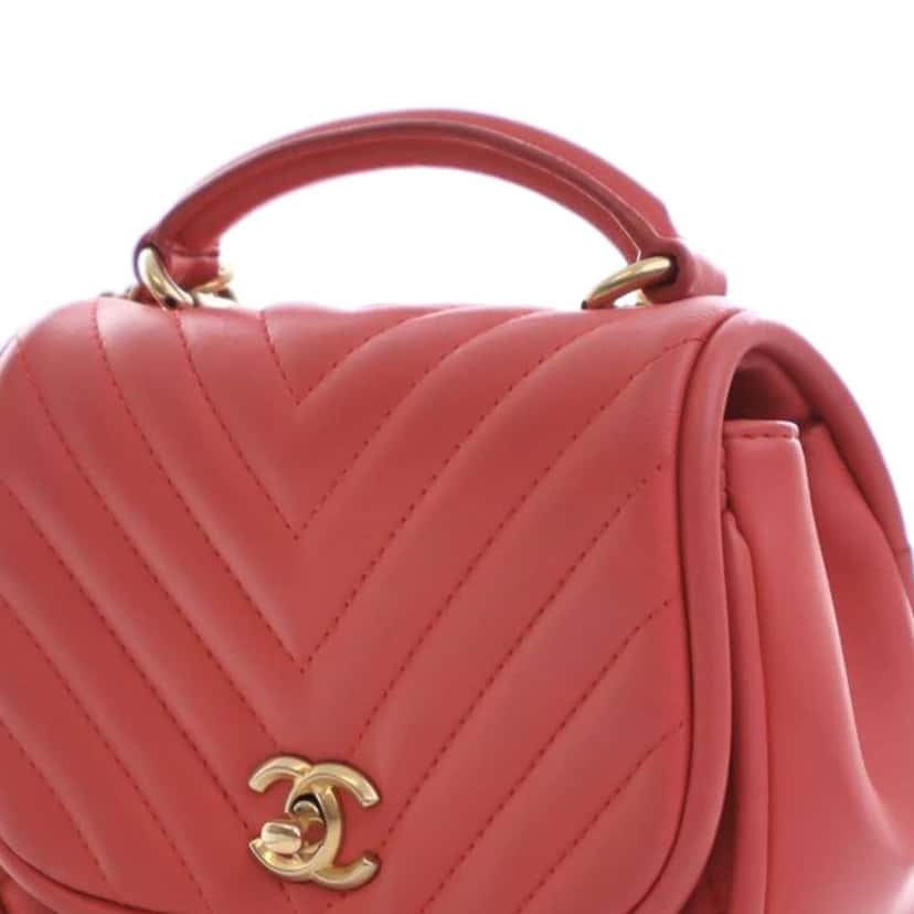 Chanel Mini CC Chevron Lambskin Reversed Round Flap Pink Leather Good condition - Box View