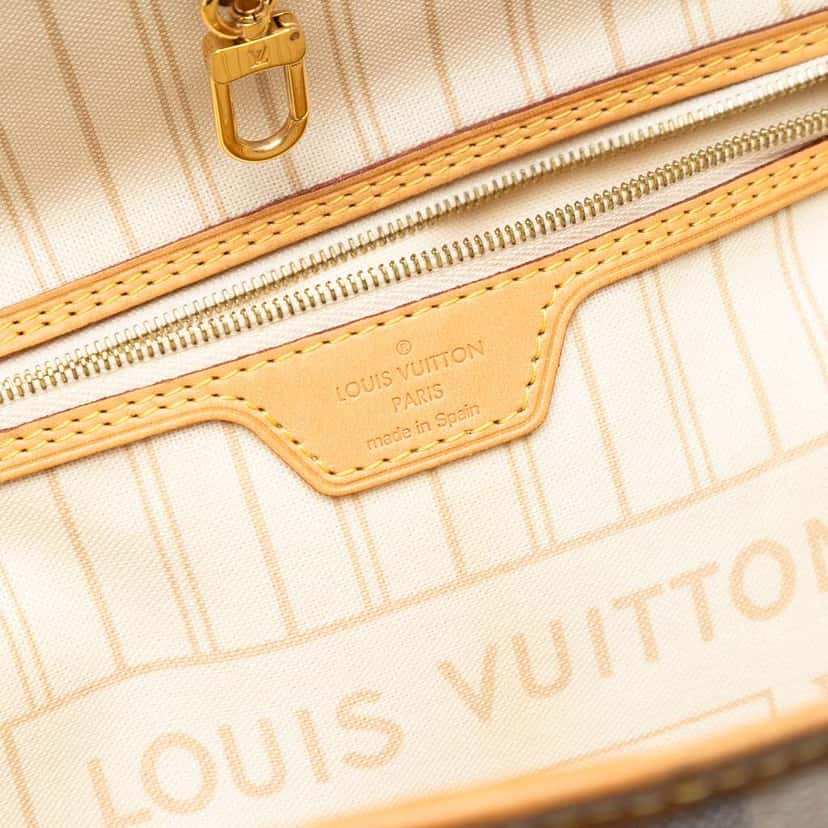 Louis Vuitton Damier Azur Neverfull MM White Good condition - Box View
